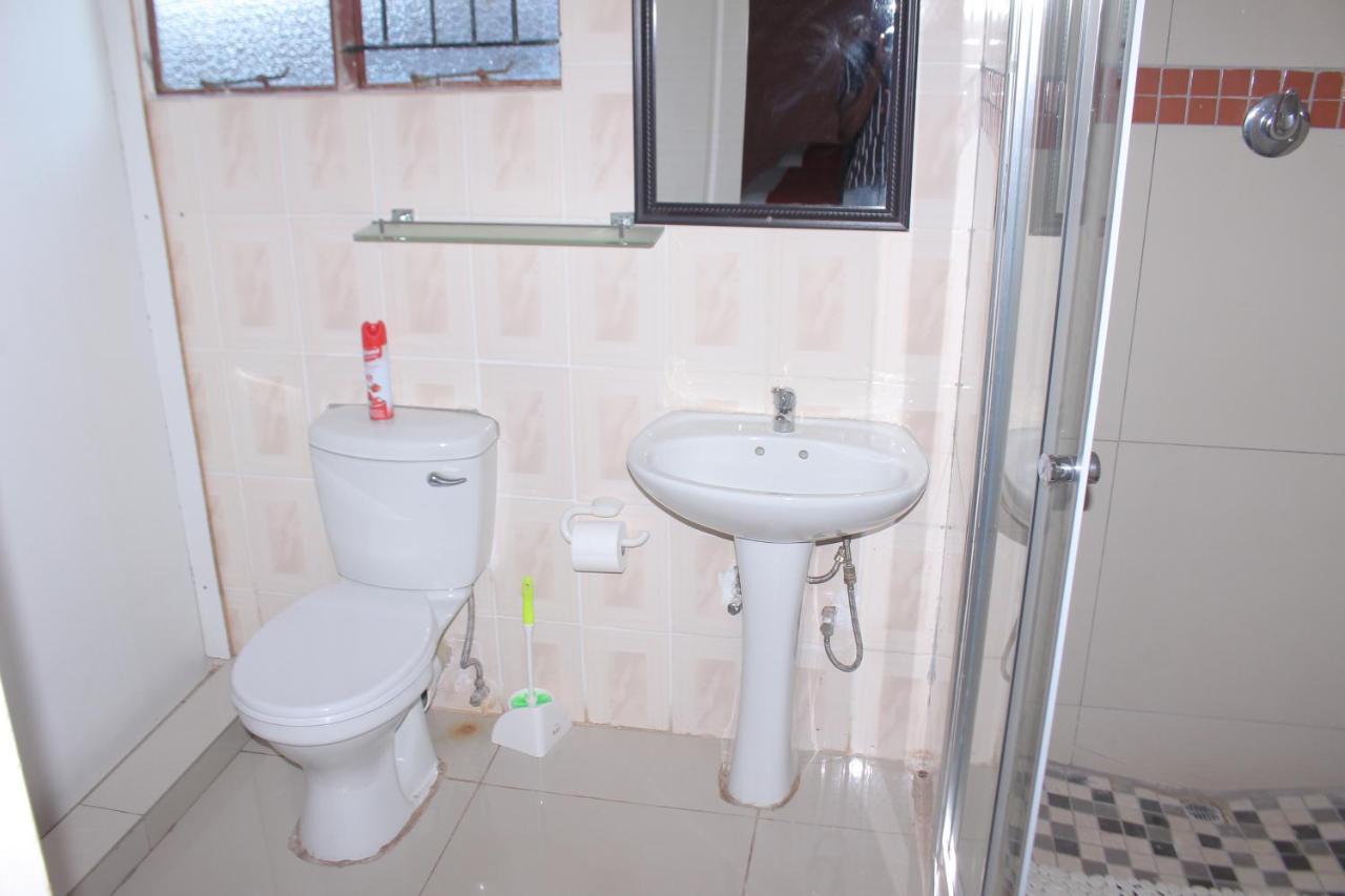 Global Guest House 卡萨内 外观 照片