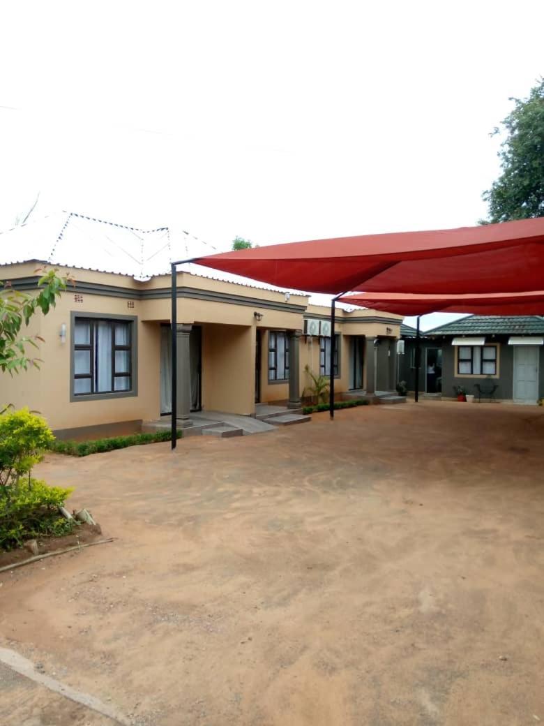 Global Guest House 卡萨内 外观 照片