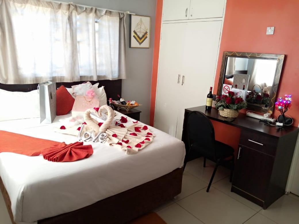 Global Guest House 卡萨内 外观 照片