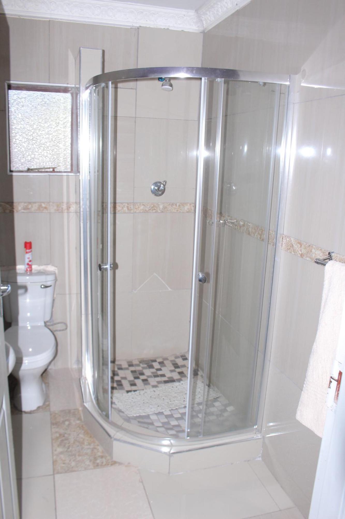Global Guest House 卡萨内 外观 照片